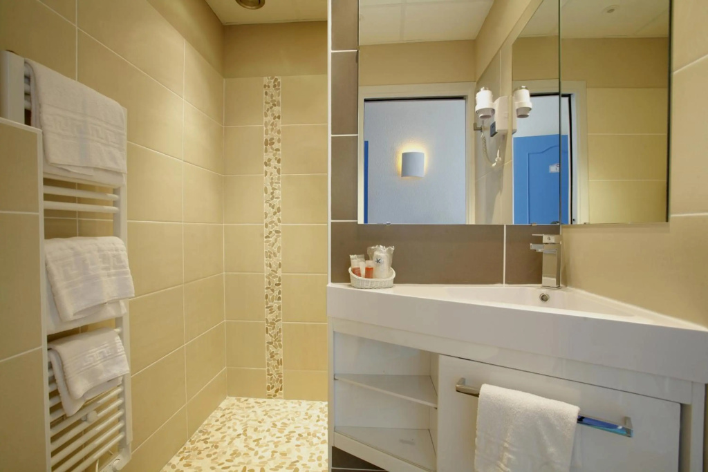 Hotel photo 30