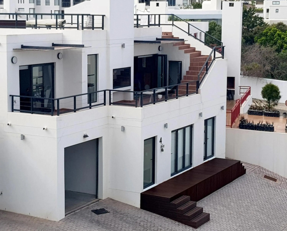 Paradise Beach Apartments Langebaan 4 Elara