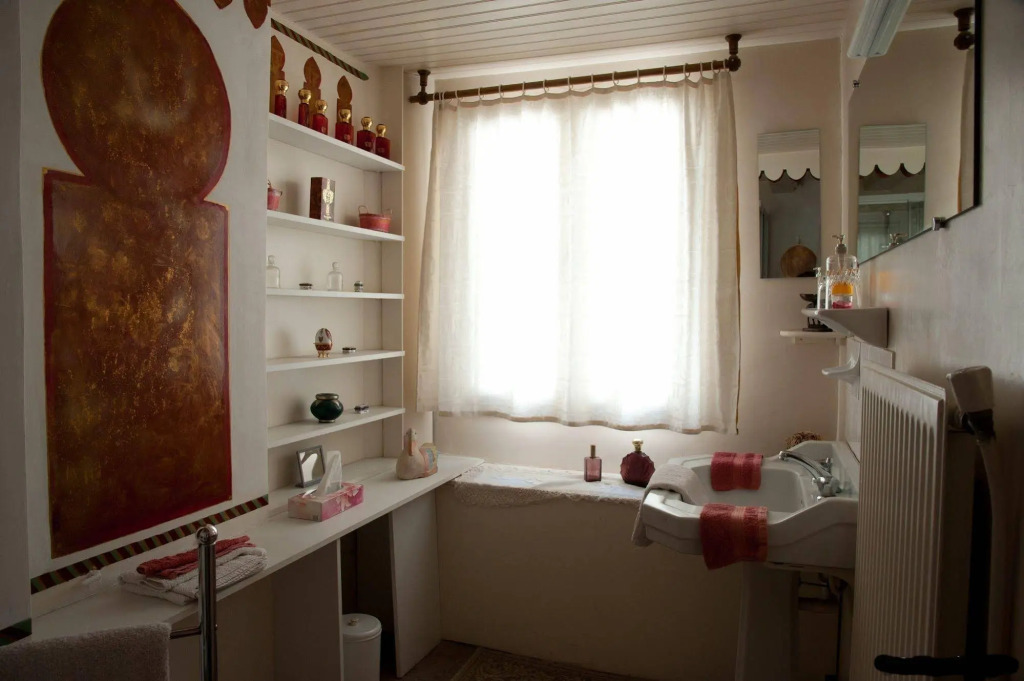 La Demeure Saint-Ours by null