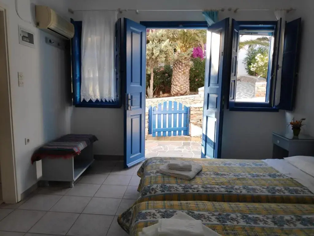 Economy Double room (twin beds)
