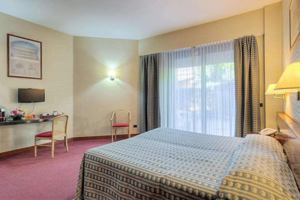 Hotel photo 14