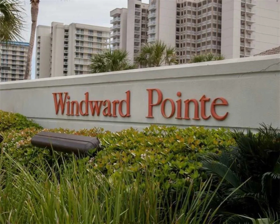 Windward Pointe 1101