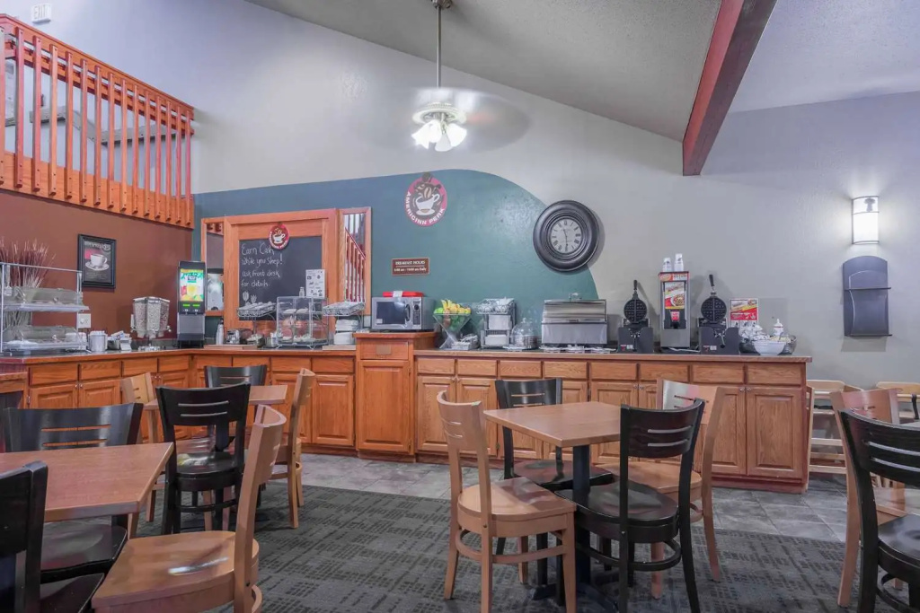 AmericInn by Wyndham Baldwin - Général