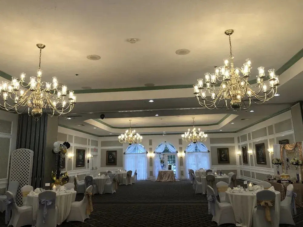 Phoenix Inn Resort - Général