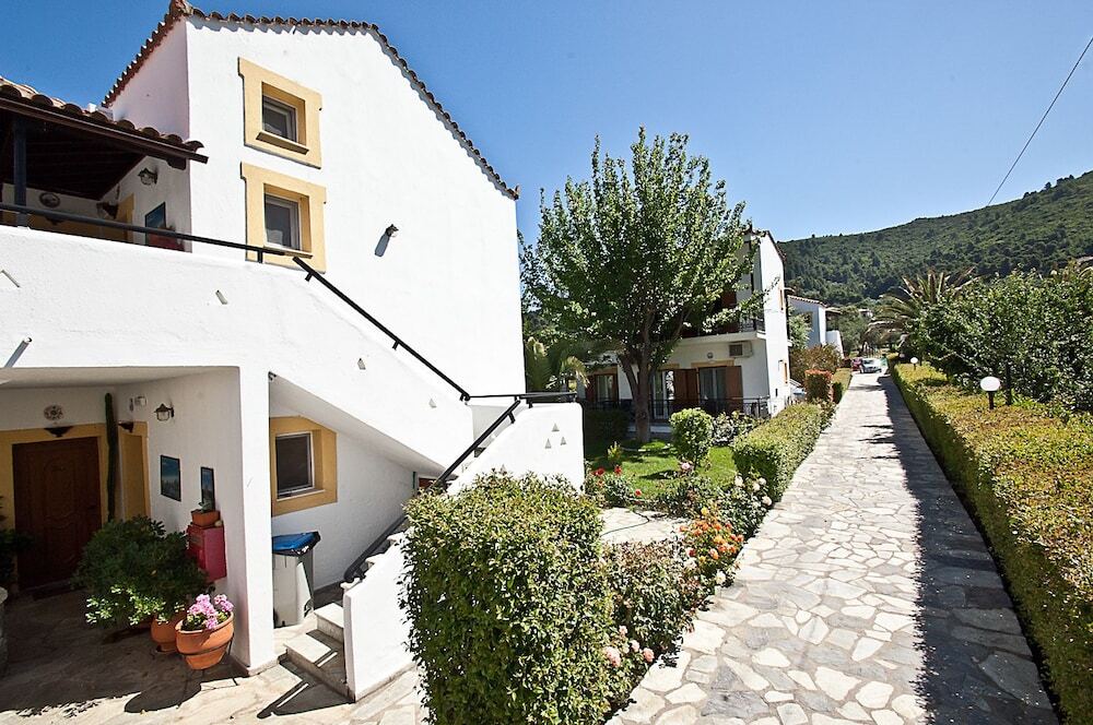 Pegasus Apartments