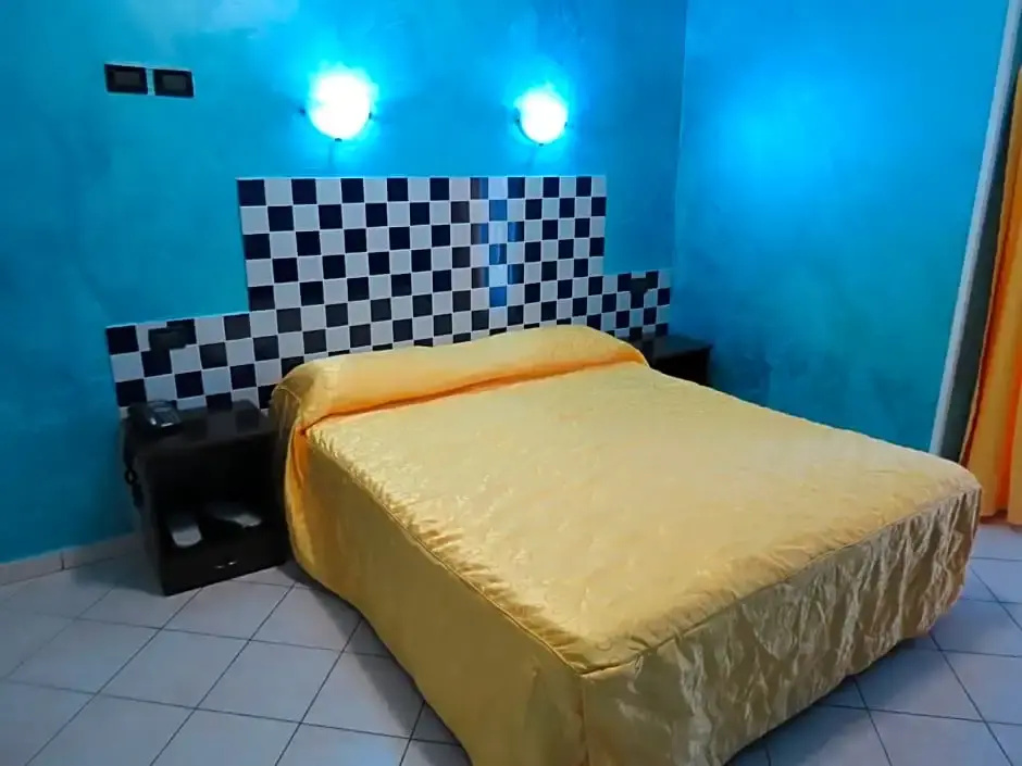 Standard room with balcony and with sea view