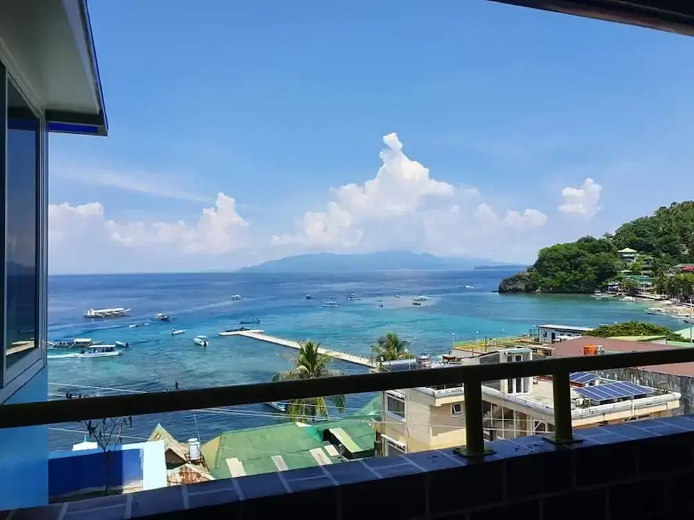 Beach & Waterfront