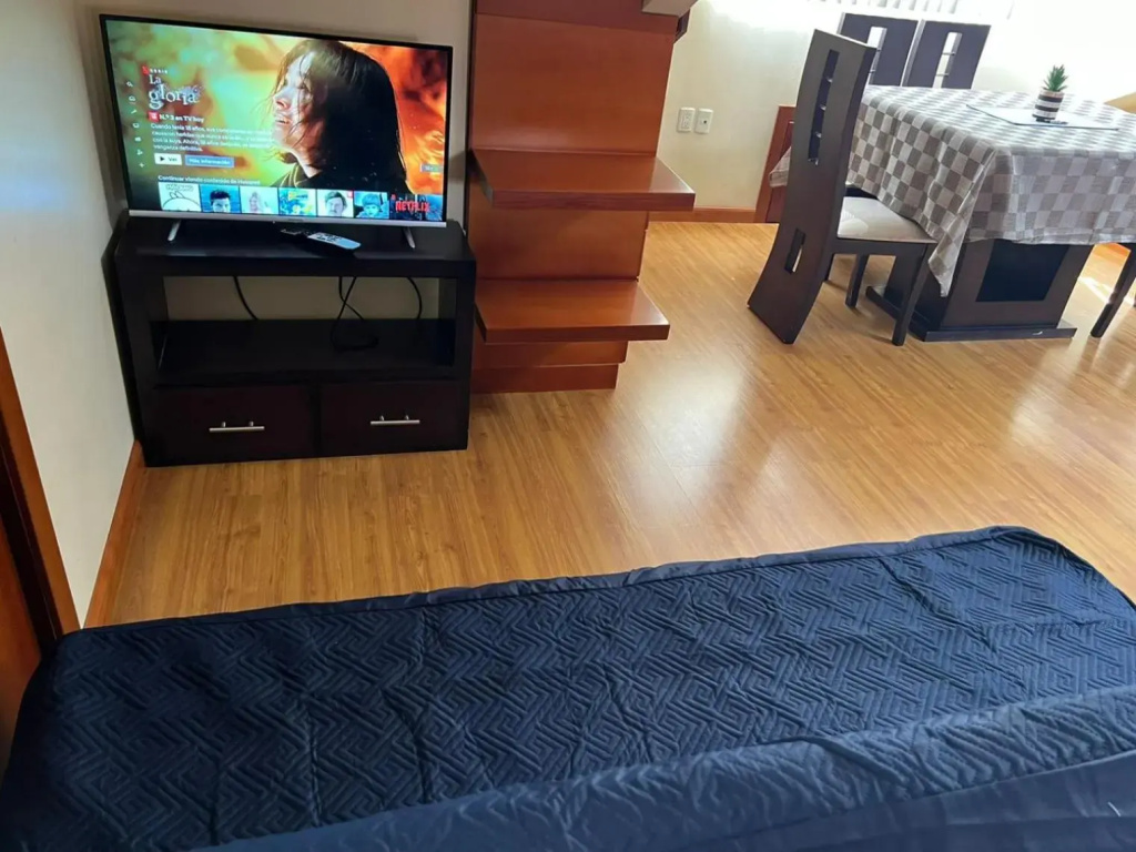 Departamento de 2 habitaciones amoblado en urbanización privada