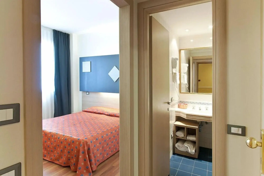 Hotel photo 11