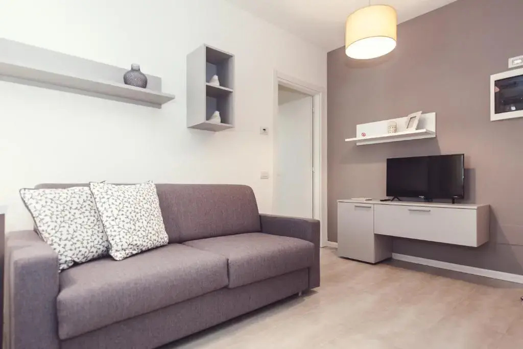 2 Bedrooms Cottage
