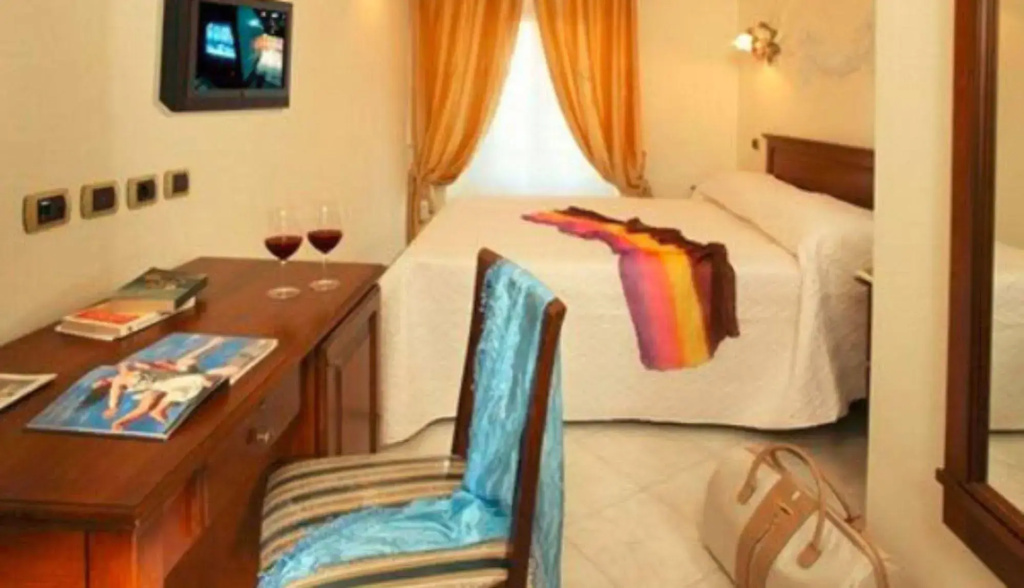 Hotel photo 5