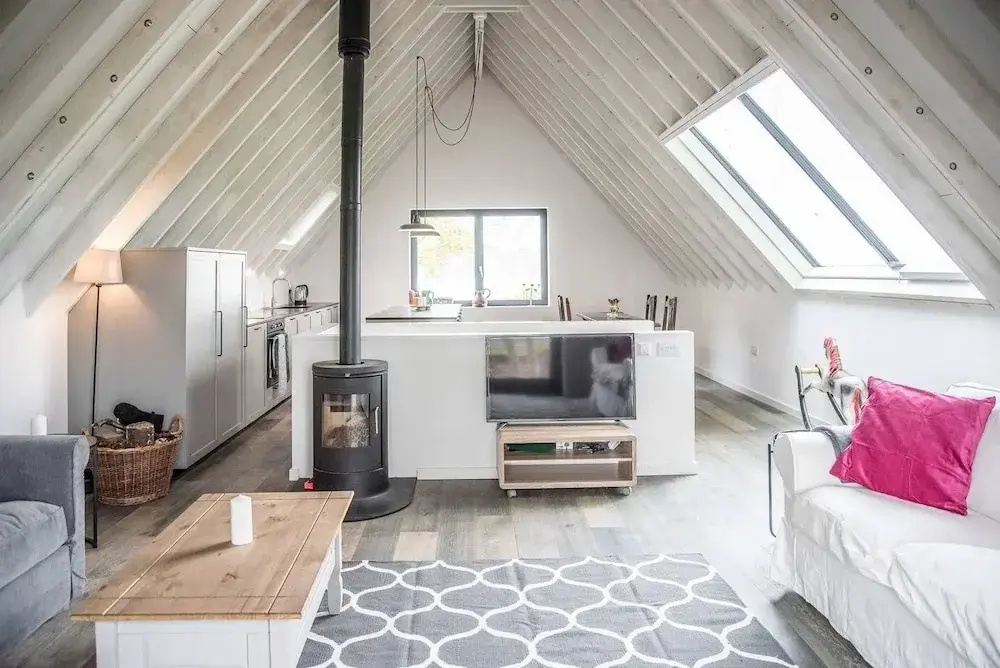 2 Bedrooms Cottage