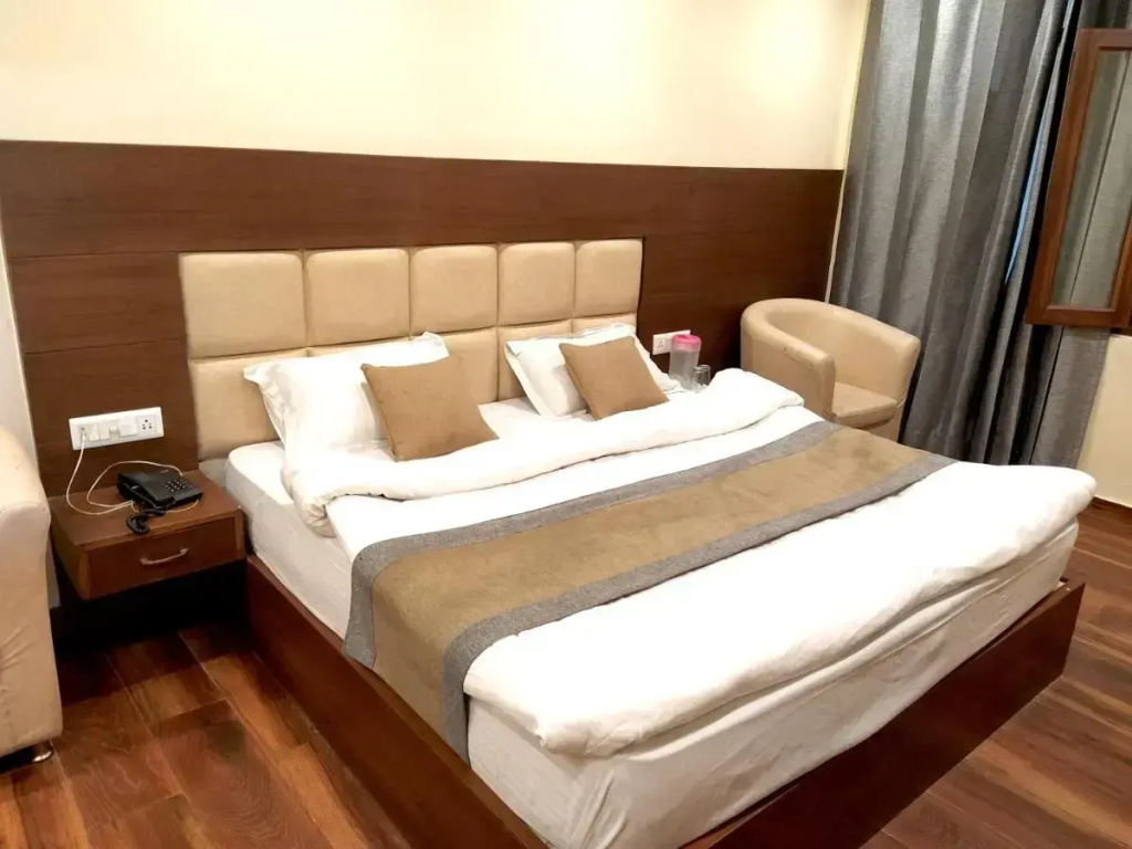 Hotel Samrat - On Mall Road - Général