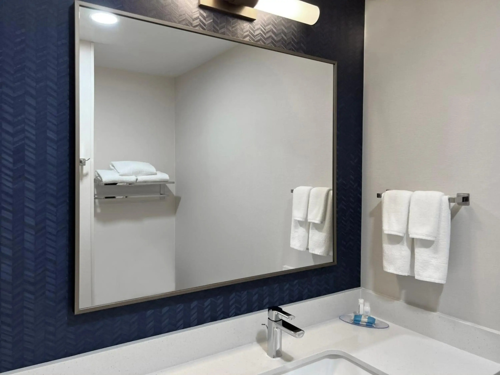 Fairfield Inn & Suites by Marriott Rogers - Général