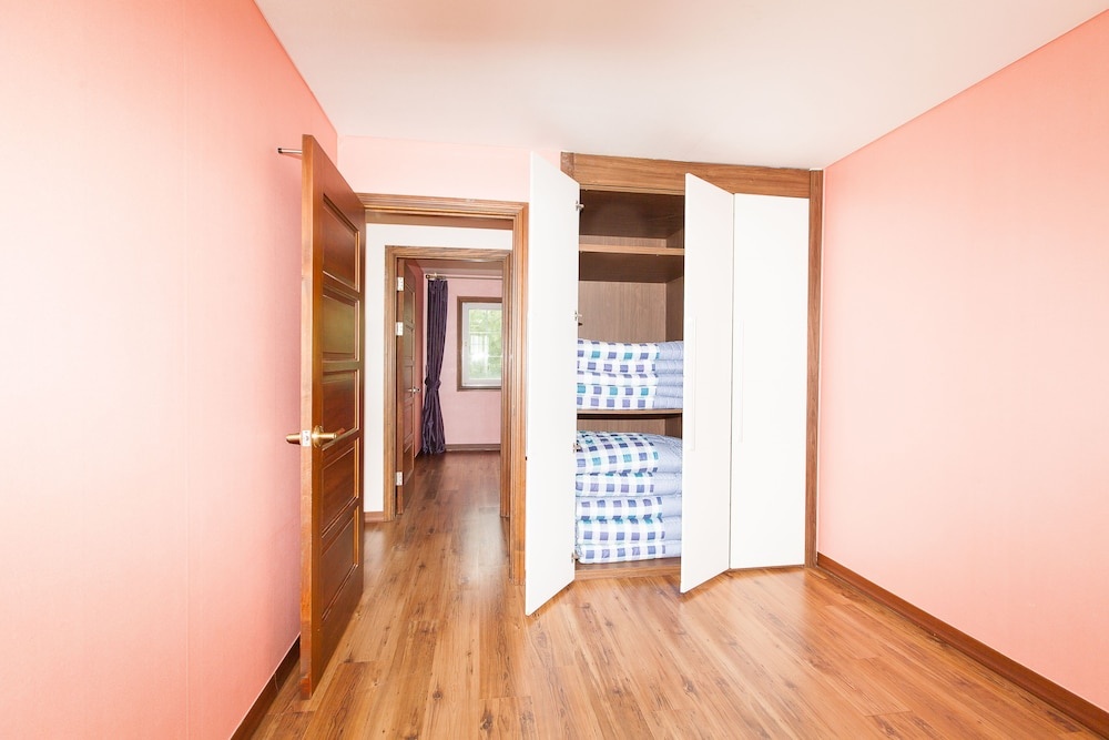 Rothem House — 3
