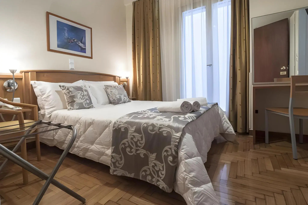 Ares Athens Hotel — фото