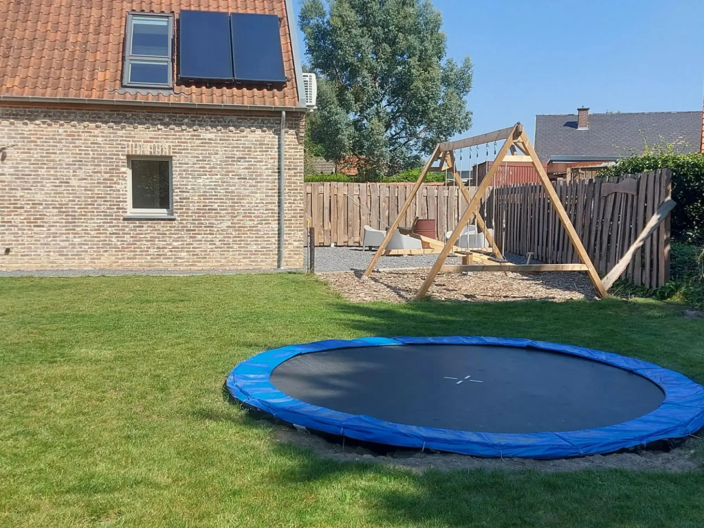 Holiday Home in Bocholt With Fenced Garden - фото 10