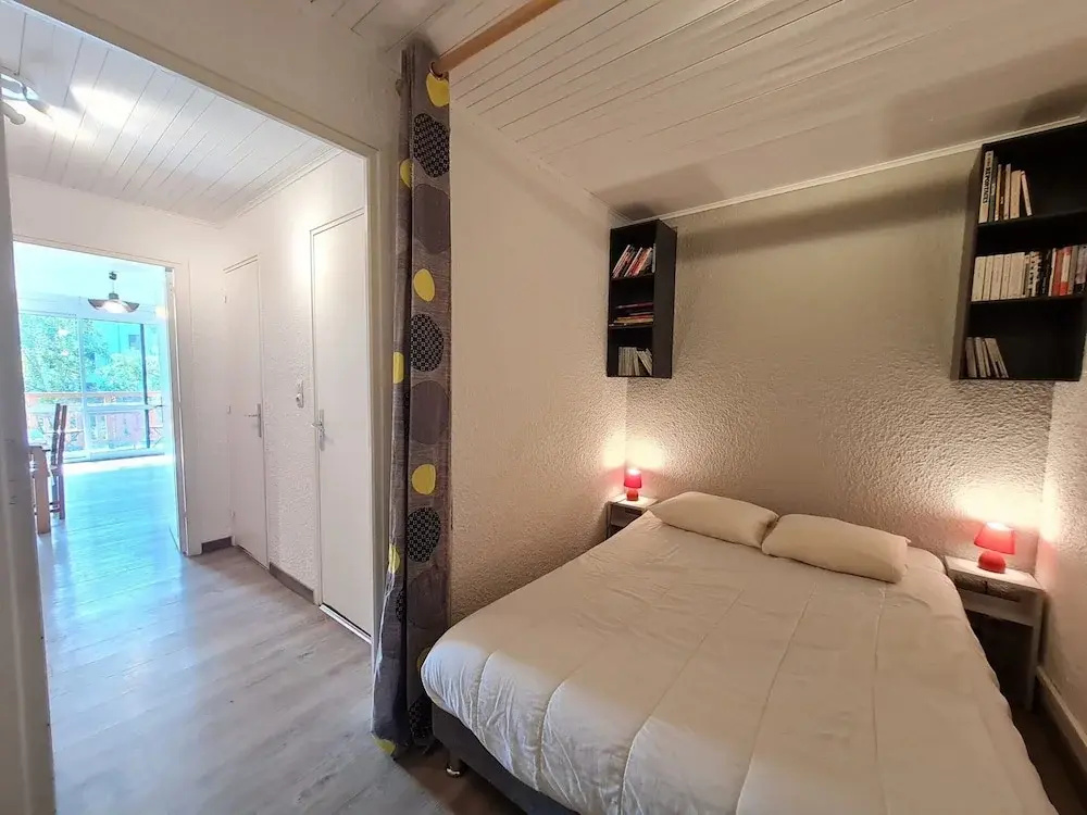 Voir la photo 4 — Bright Third-floor Apartment