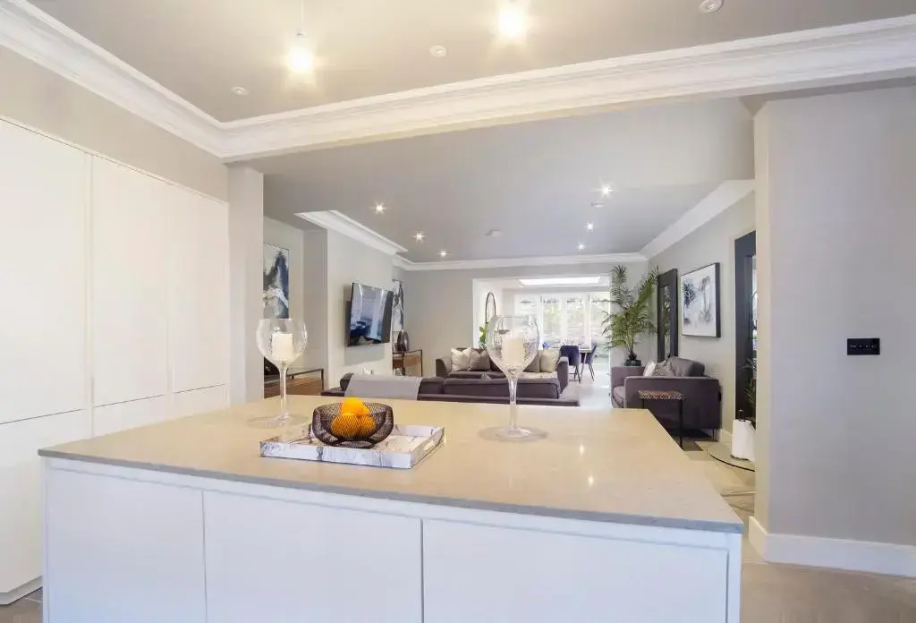 The Presidential Suite, with parking!