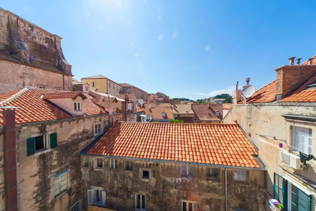 Casa Nobile in old town by AULA