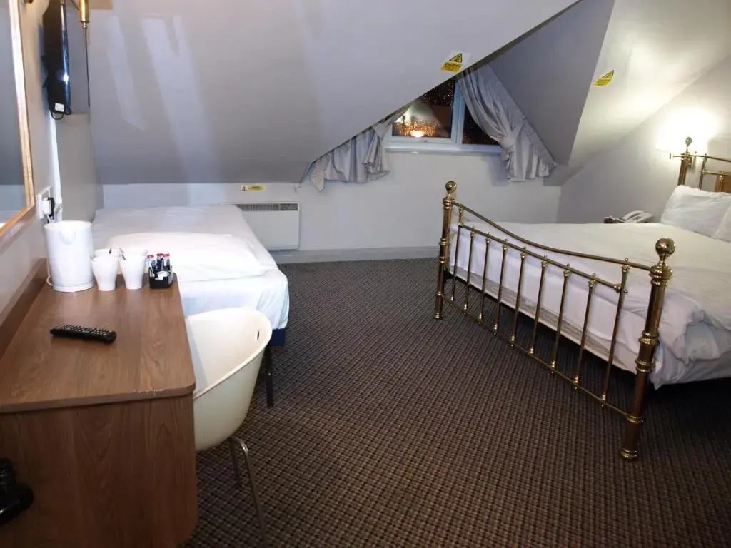 Standard Double room twin beds
