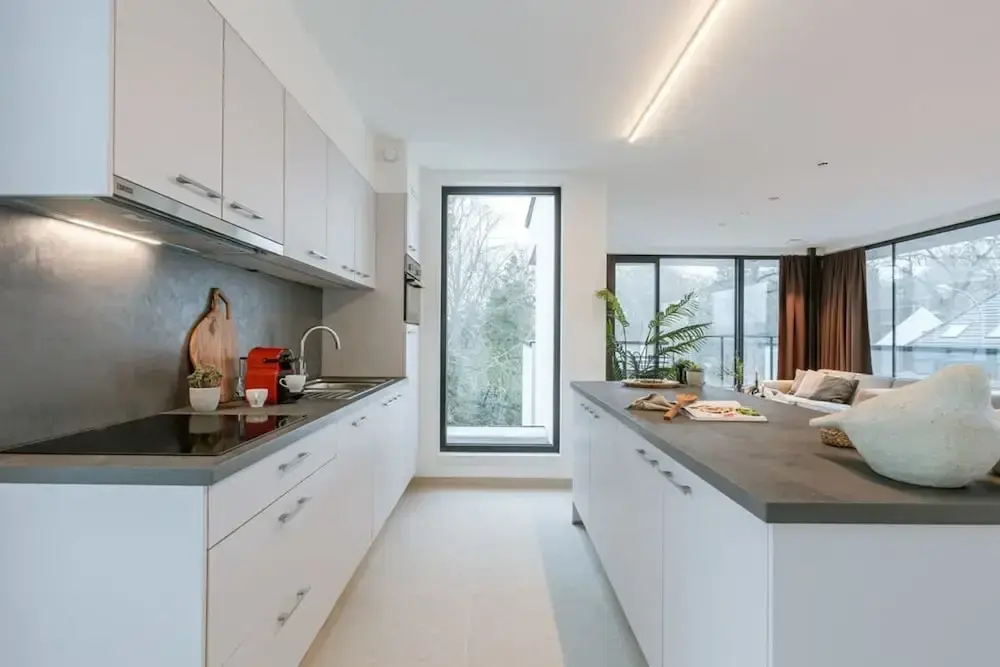 Apartment With two Large Terraces - фото 17