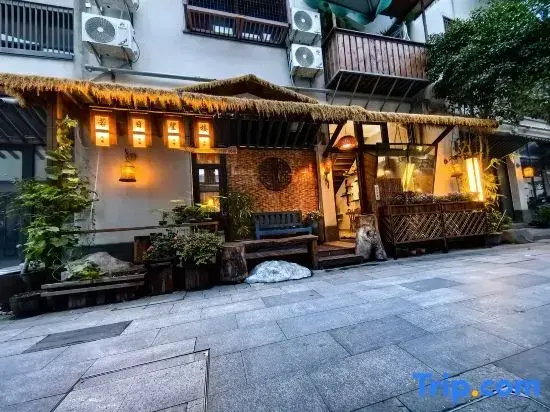 Ruo Ri Wang Lou B&B（Shanghai Zhujiajiao Ancient Town Store）