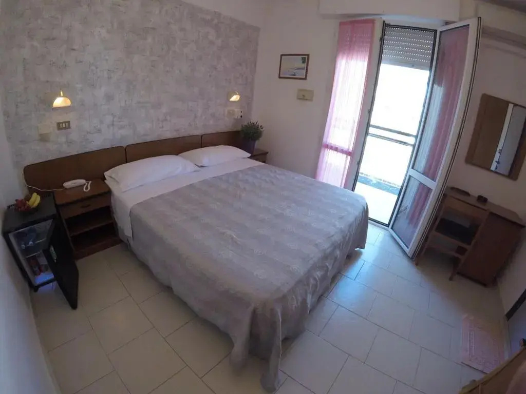 Comfort Double room (full double bed)