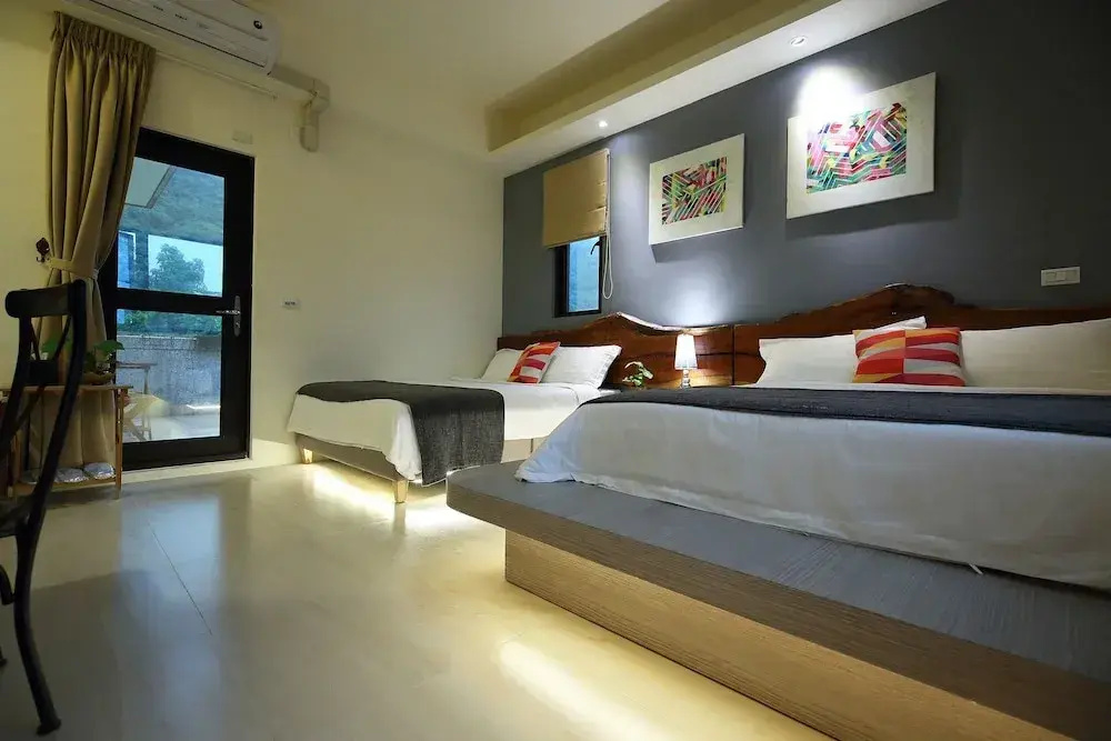 Deluxe Cottage with balcony