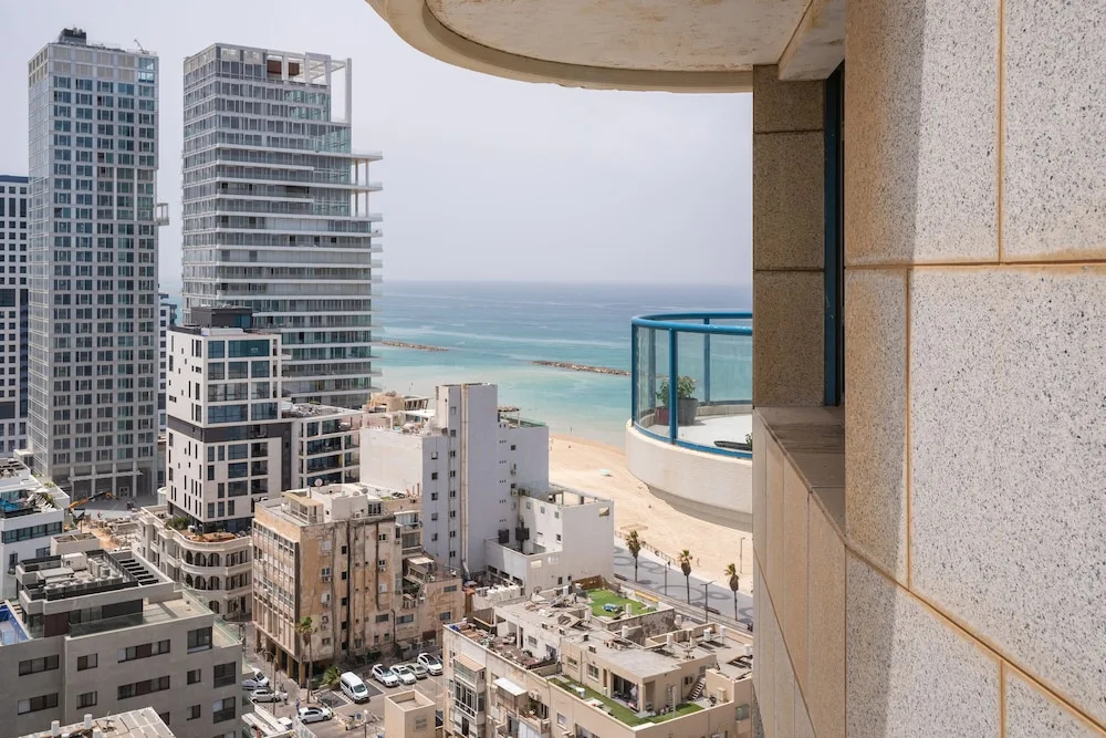 Beachfront with Balcony and Pool Access