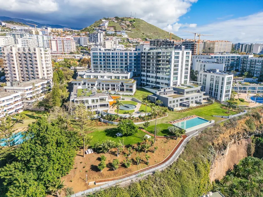 Acqua Gem by Homie in Funchal