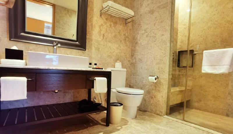 Lanson Place Bukit Ceylon Serviced Residences