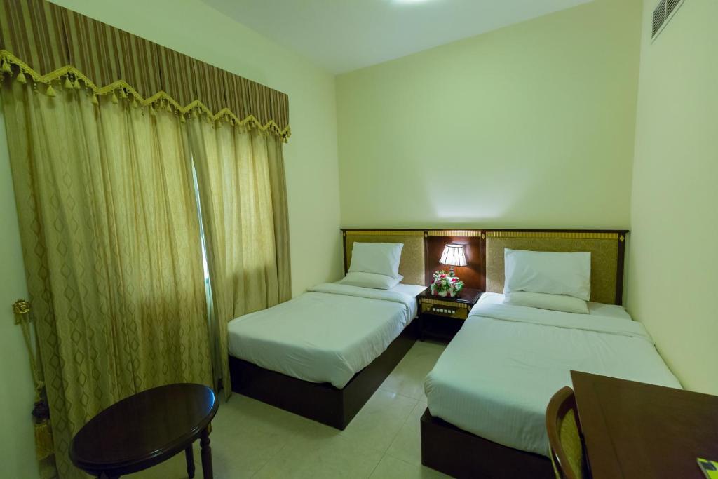 Dream Palace Hotel