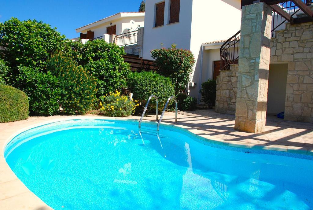 Отель Villa Omodos-HG14 в Куклии