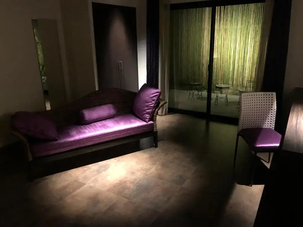 Suite with garden view