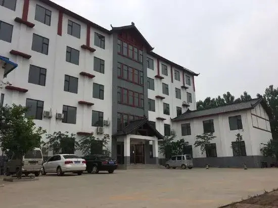 Shankee Hotel (Junan County Dadian Town Central Street)