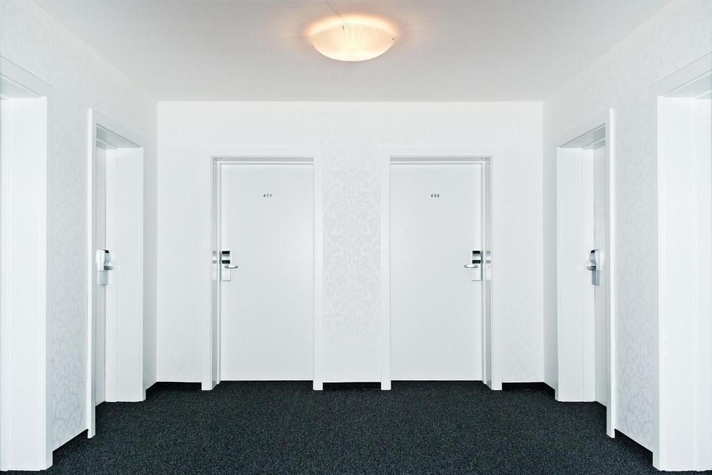 Image 9