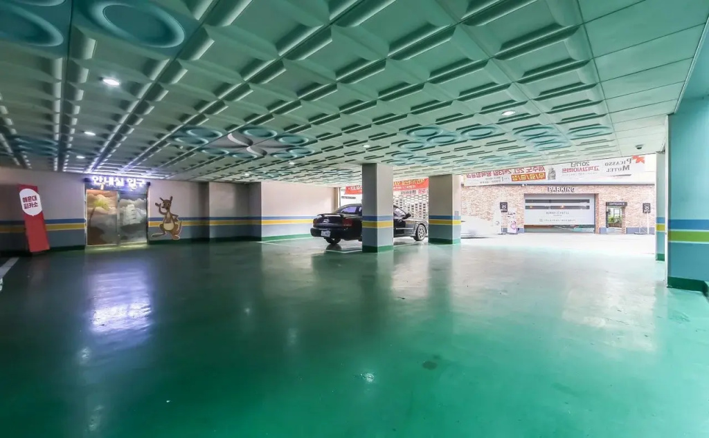Hotel photo 12