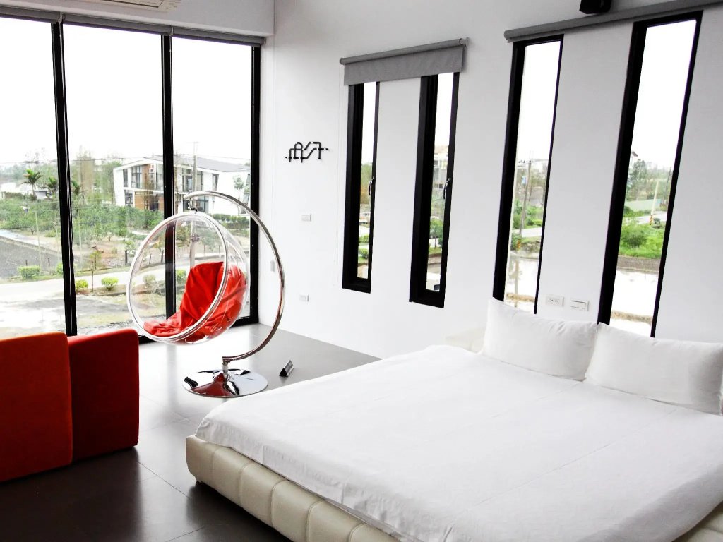 Premier Double room (full double bed)