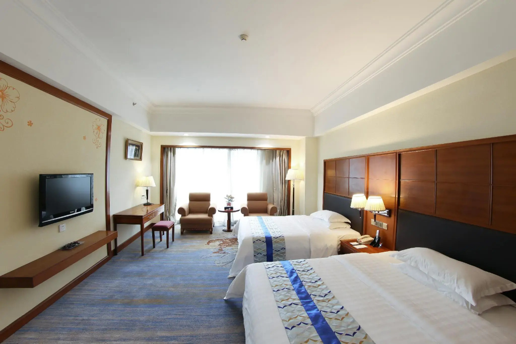 Gladden Hotel — 1