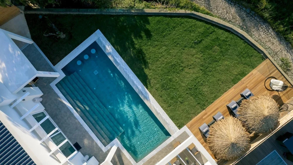 Luxury Villa Cavo Mare Mirazur