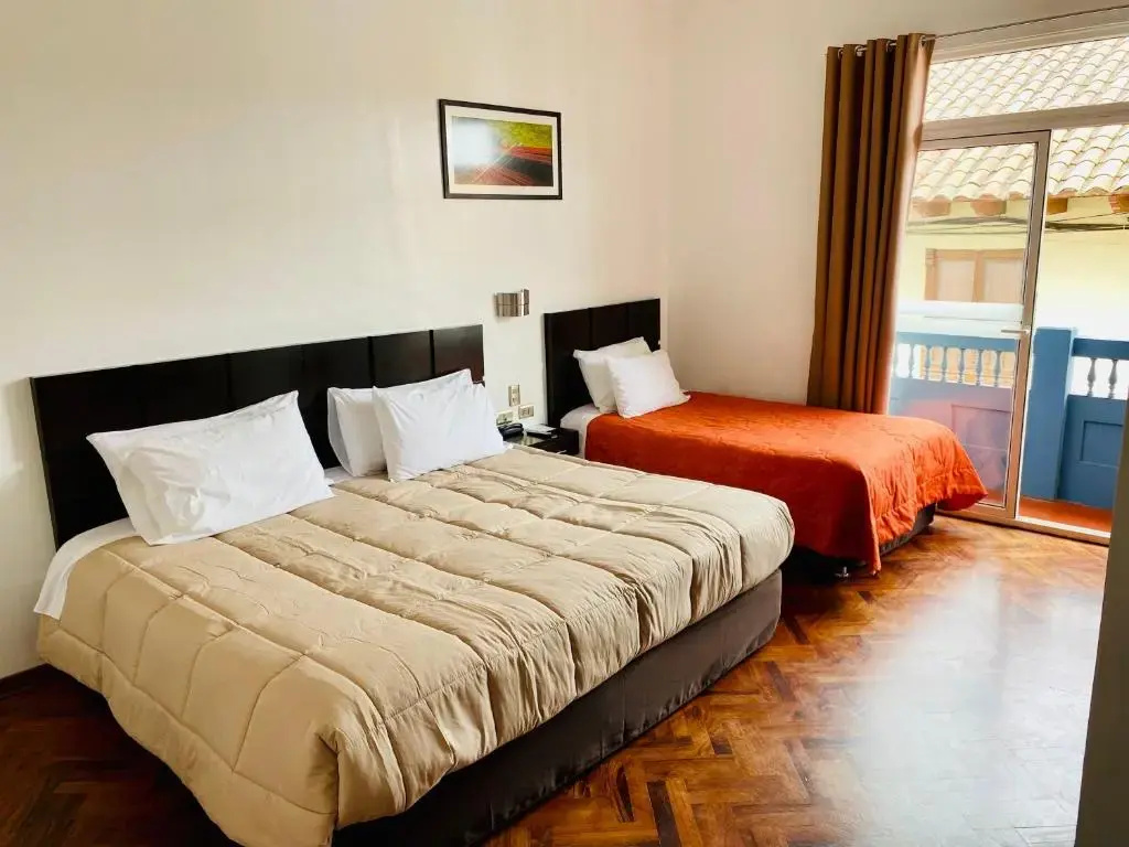 Superior Double room with city view (full double bed)