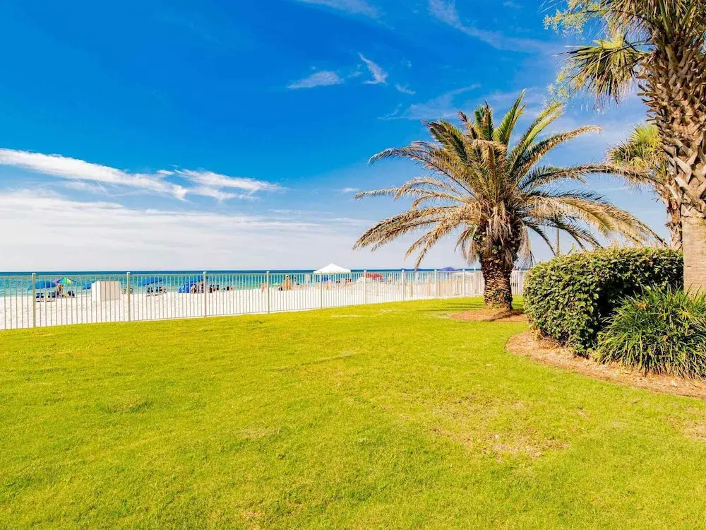 Surfside Shores by Southern Vacation Rentals