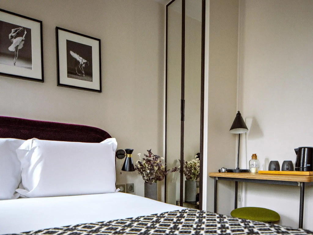 Superior Double room (full double bed)