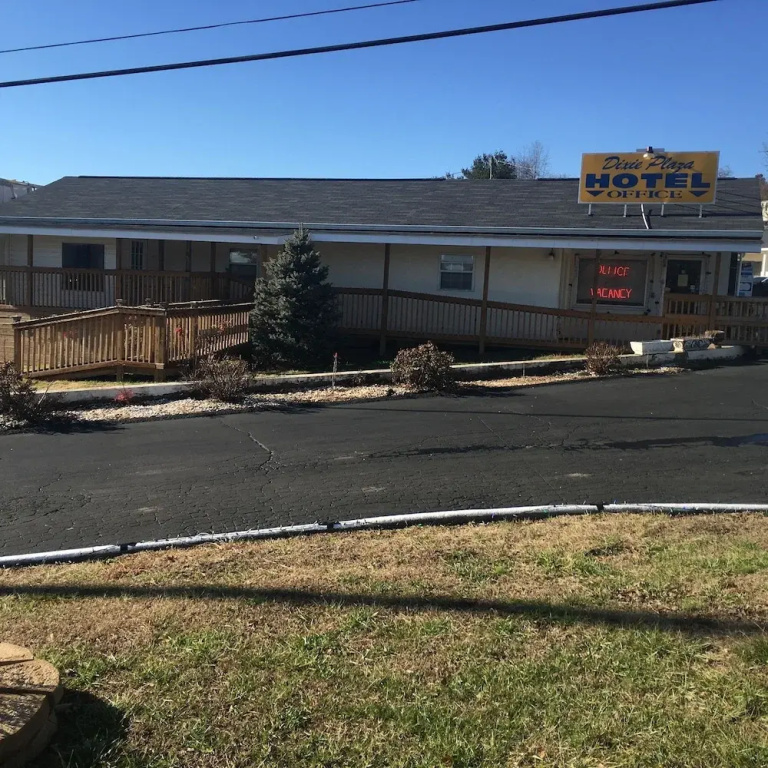 Dixie Plaza Hotel