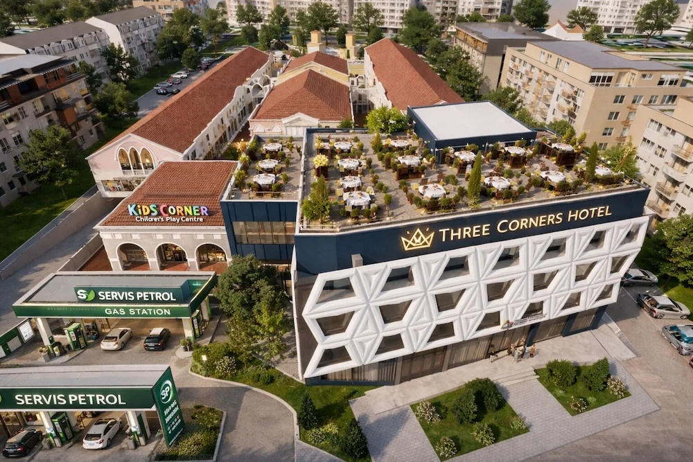 Three Corners Hotel