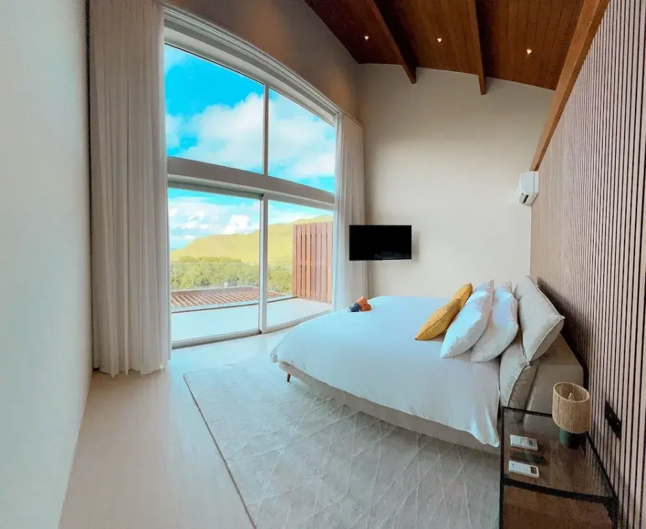 2 Bedrooms Deluxe Duplex room with ocean view