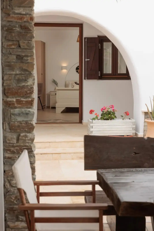 Standard Double room with pool view (full double bed)