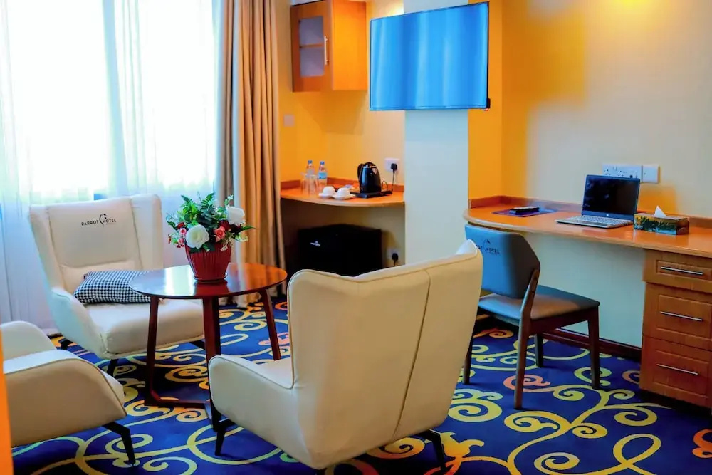 Executive Double Family Suite with city view (full double bed)