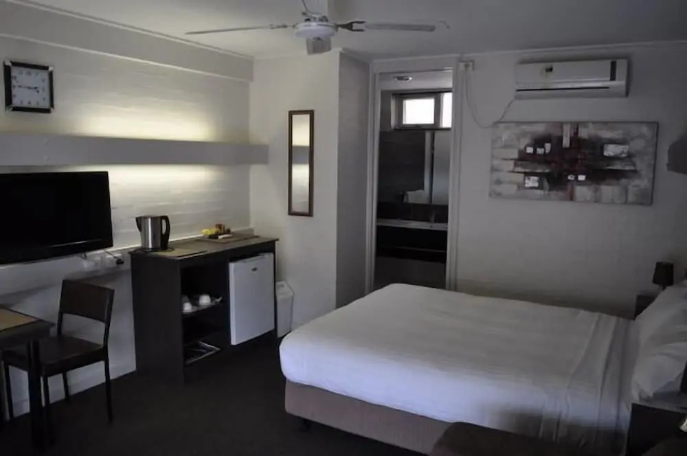 1 Bedroom Deluxe Double room (twin beds)